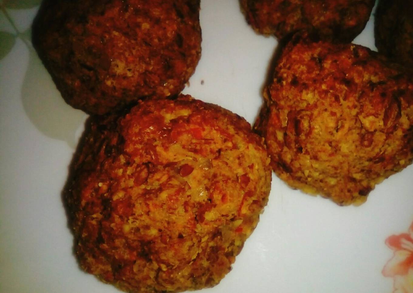 Albóndigas de brócoli, arroz y lentejas con soja texturizada.. ❤