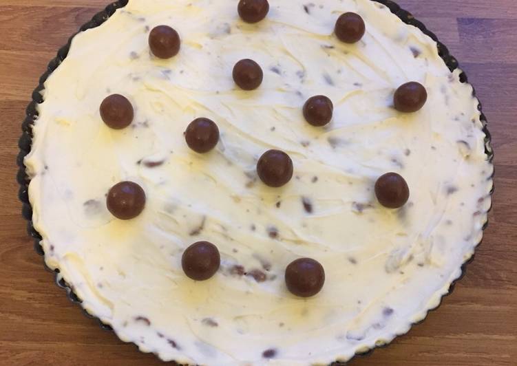 Recipe of Ultimate Malteaser Cheesecake