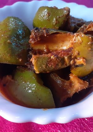 A picture of Mango pickle.