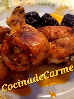 Una foto de Muslitos de pollo asados, especiados y un poco picantes 🔥