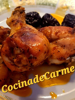 Una foto de Muslitos de pollo asados, especiados y un poco picantes 🔥