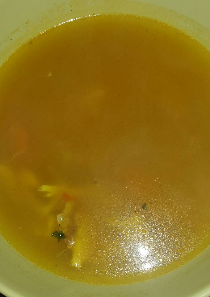 Una foto de Consomé de pollo