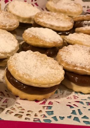 Una foto de Alfajores con pocos ingredientes