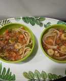 Spaghetti And Mix Veg Soup