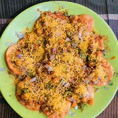 A picture of Batata puri.