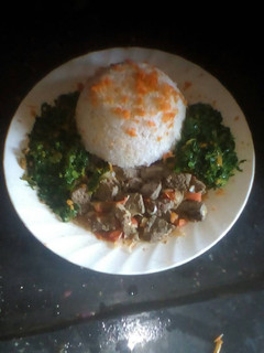 A picture of Rice with liver.