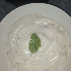 A picture of Shawarma sauce.