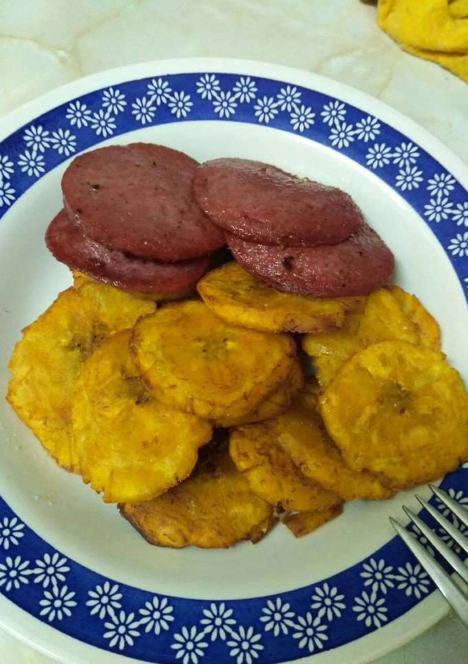 Una foto de Frito con salami
