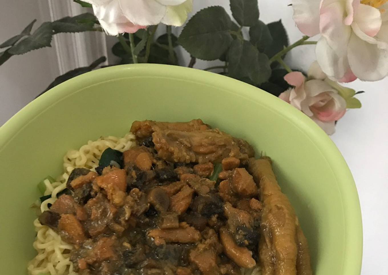 Mie Ayam Ceker Jamur