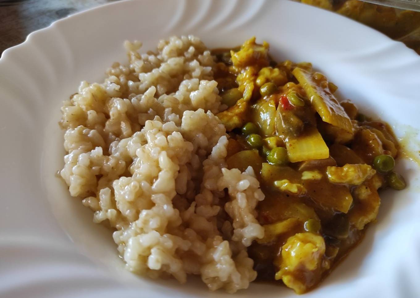 Arroz con pollo al curry