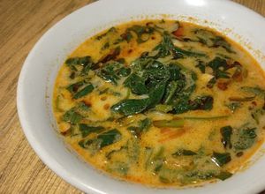 Foto resep 🟨Gulai Daun Ubi / singkong ▶️ Cassava / Sweet Potato Leaves Curry🟥