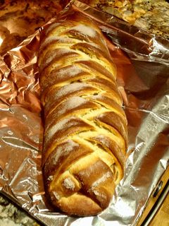 A picture of Braided Apple Bread.
