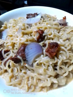 A picture of Suya Noodles.