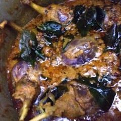 A picture of Brinjal Gravy.