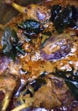 A picture of Brinjal Gravy.