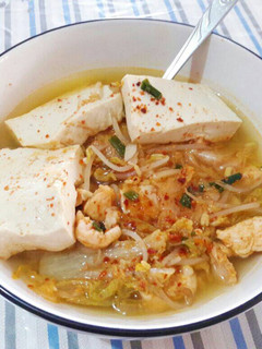Foto resep Kimchi Jjigae (Kimchi Soup)