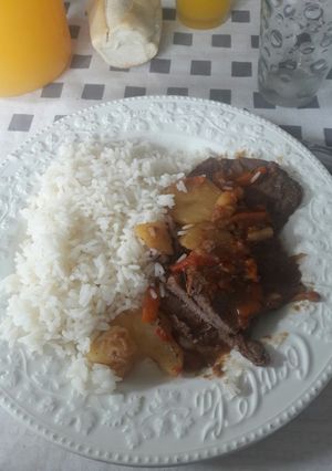 Una foto de Churrasco a la criolla con arroz