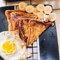 Una foto de French toast