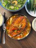 Nostalgic Salmon w/ Tomato Fish Sauce | Cá Hồi Chiên Sốt Mắm Cà