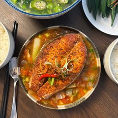 A picture of Nostalgic Salmon w/ Tomato Fish Sauce | Cá Hồi Chiên Sốt Mắm Cà.