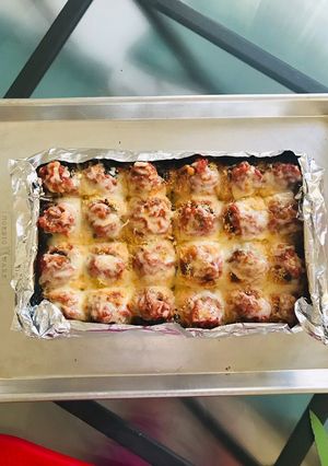 A picture of Meatball Slidders.