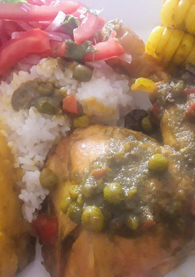 Una foto de Seco de Pollo a lo Carmelita