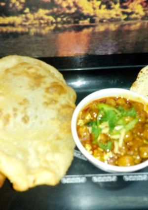 છોલે (Chhole Recipe In Gujarati) રેસીપી મુખ્ય ફોટો