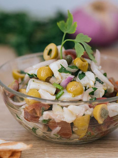 Una foto de Ceviche de dorada