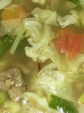 Langkah Mudah untuk Menyiapkan Resep Sop sayur tetelan daging sapi 🐄🐮 Anti Ribet, Mantap Sekali