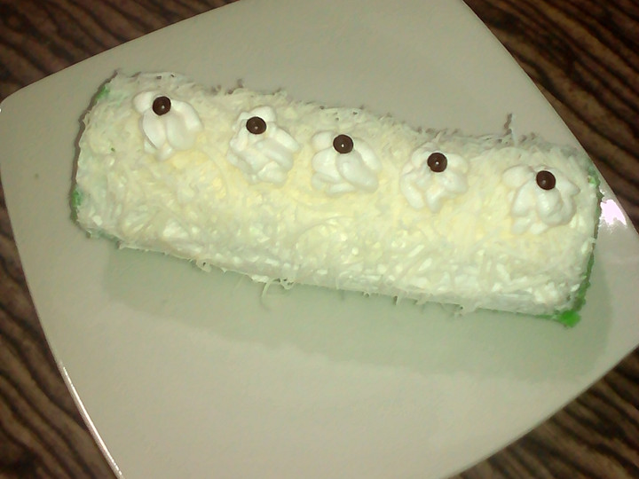 Bagaimana Membuat Bolu Gulung Pandan Panggang yang Lezat