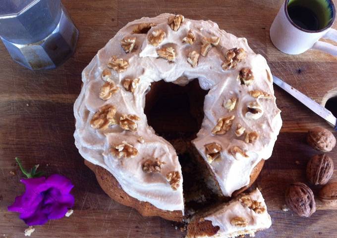 Ricetta di Qualsiasi notte della settimana Torta caffè e noci