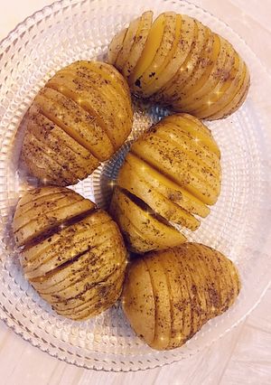 عکسی از دستور سیب زمینی آکاردئونی😋