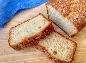 Foto di Plumcake alla crescenza - senza lattosio e senza grassi aggiunti