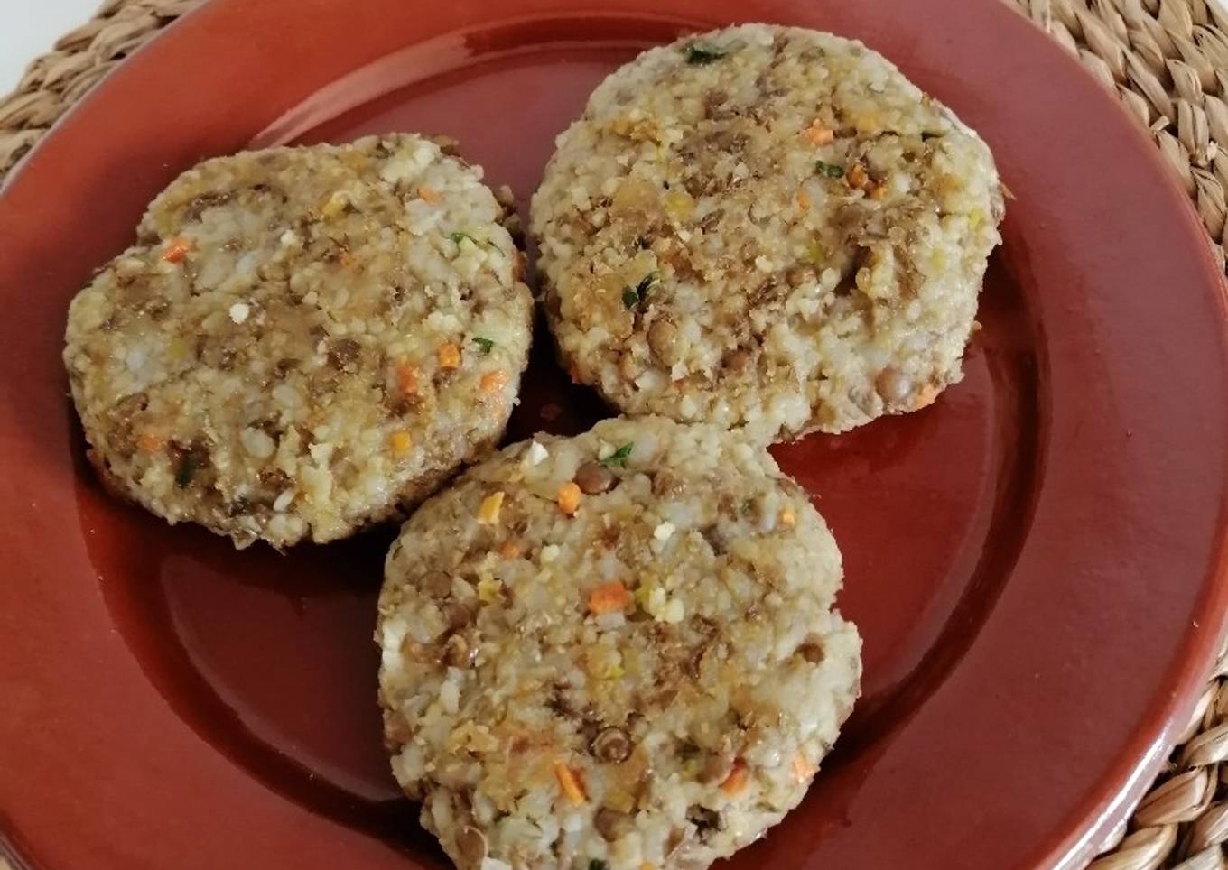 Burger de lentejas, bulgur y arroz