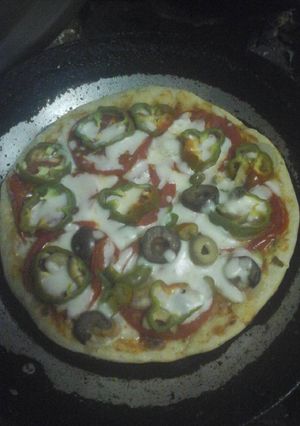صورة لوصفة بيتزا الطاسة