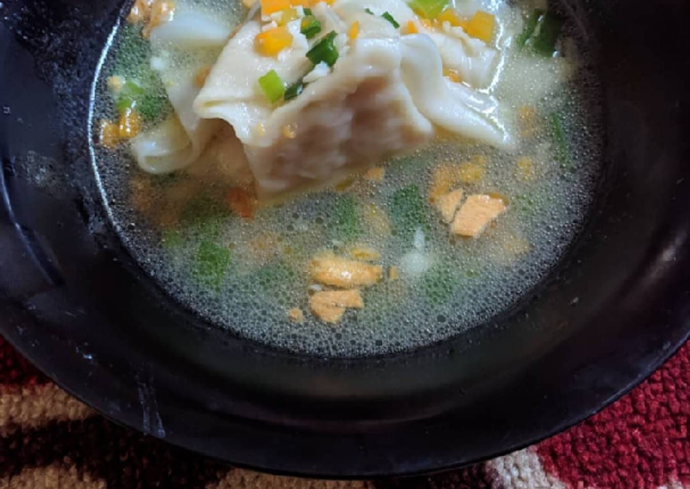 Sop Pangsit Ayam Udang