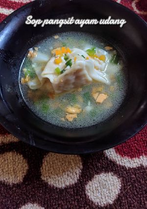 Foto resep Sop Pangsit Ayam Udang