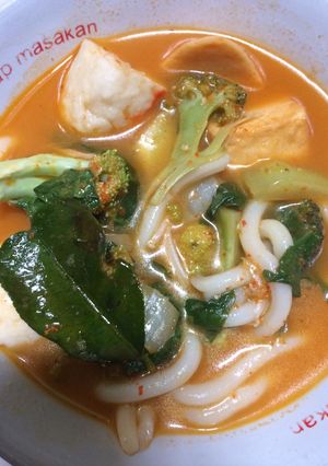Foto resep Tom Yam dengan Udon