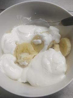 Una foto de Yogurt griego con avena