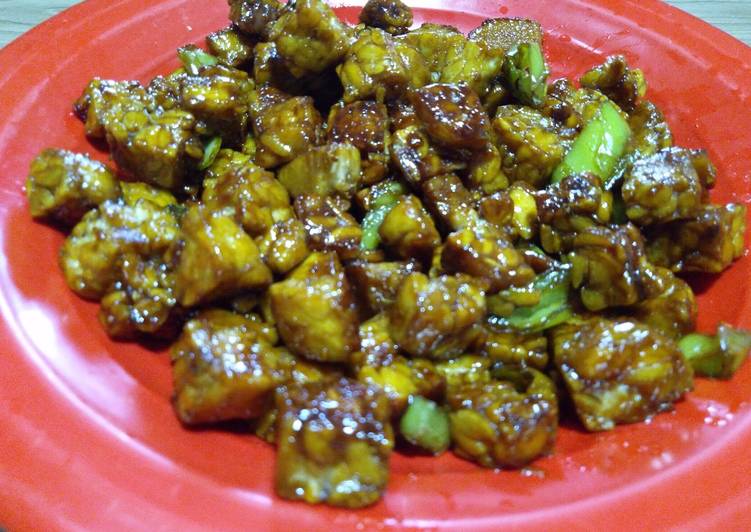 Tempe kecap cabe ijo Tempe kecap cabe ijo