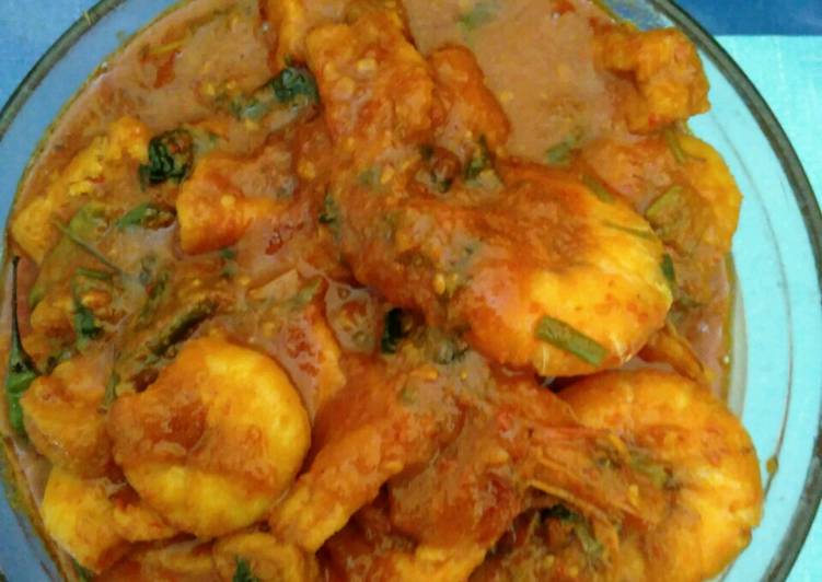 Cara Membuat Udang saos padang pedas bunda yang Lezat