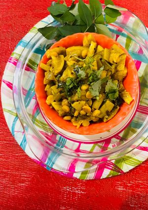 A picture of Bottle Gourd Chana Dal.