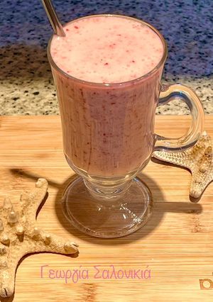 Φωτογραφία της συνταγής Smoothie φράουλα μπανάνα🍓🍌