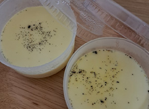 電鍋蒸布丁（減糖版） 的食譜成品照片