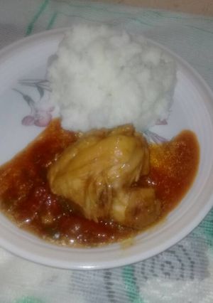 A picture of Royko chicken stew.