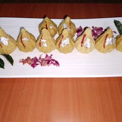 A picture of Gram flour modak🌺🏵️.