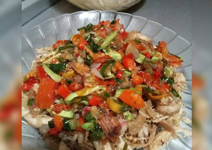 Ayam suir bumbu iris daun jeruk