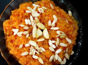 A picture of Carrot Halwa | Gajar ka halwa | Eid Recipe - Easy Indian Dessert.
