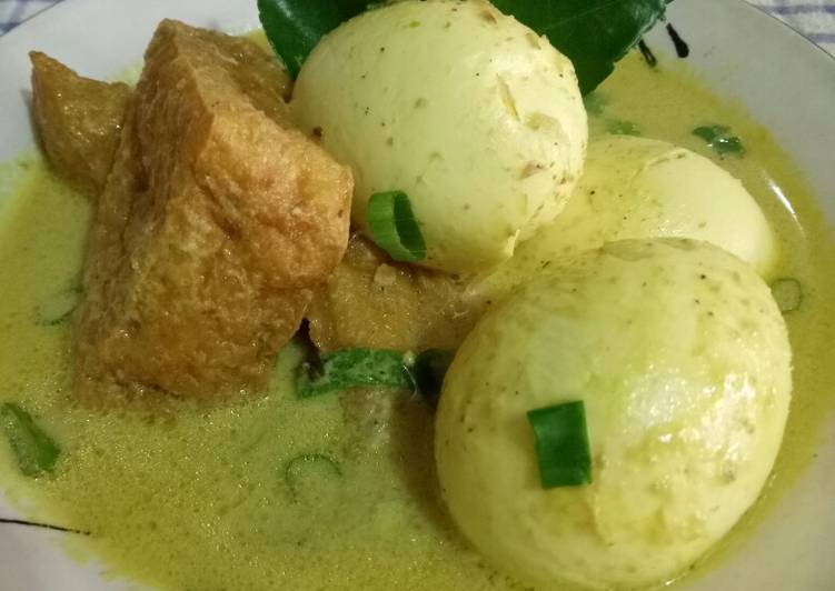 Opor telur tahu