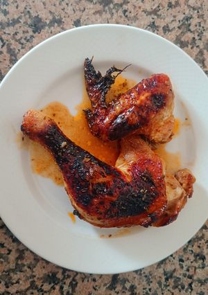 Una foto de Pollo al horno con soja y miel